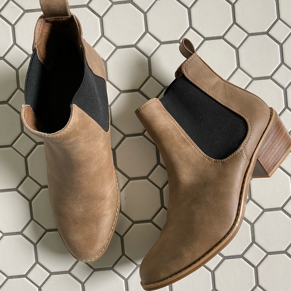 Roolee bootie